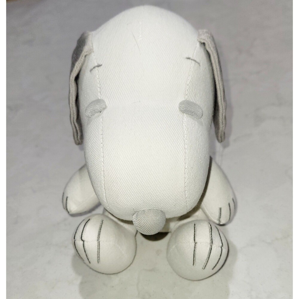 Nakajima Corporation Snoopy Cooling 12 in. Plush Doll Stuffed Toy Silver PEANUTS